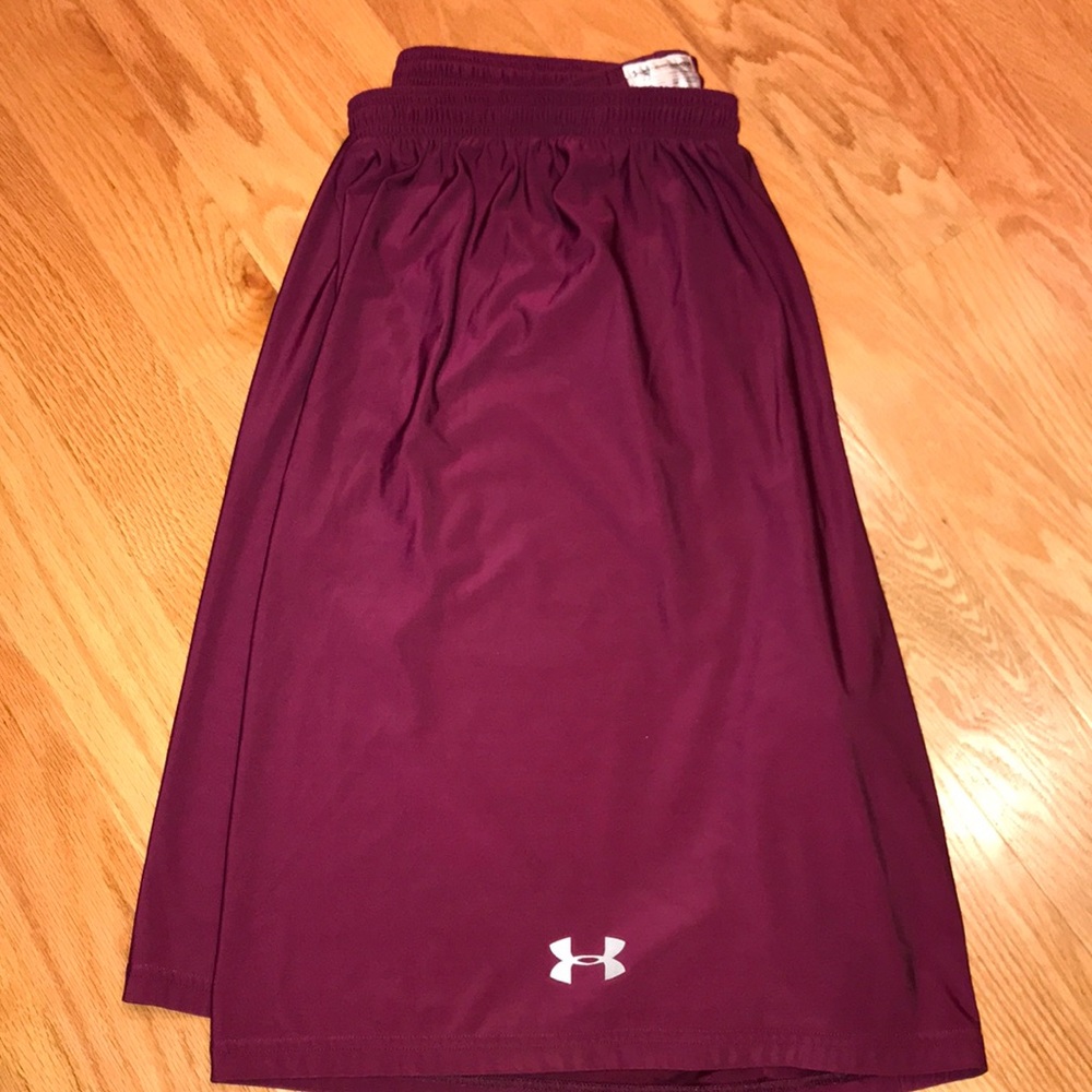 Men’s Under Armour 3XL Maroon Shorts